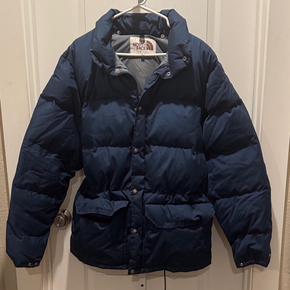 The North Face Men's Navy Puffer Jacket